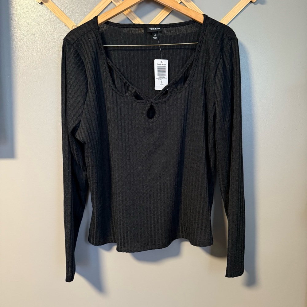 Torrid | Cut Out Ribbed Long-Sleeve Ribbed Top